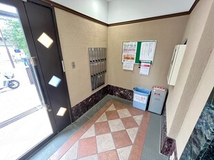 マンション てりはの物件外観写真